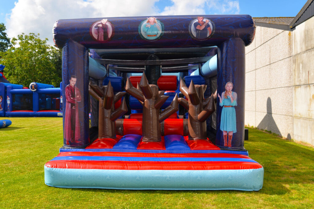 Nachtwacht obstakelbaan